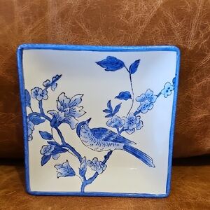 Chelsea House Blue and White Bird Art Plate